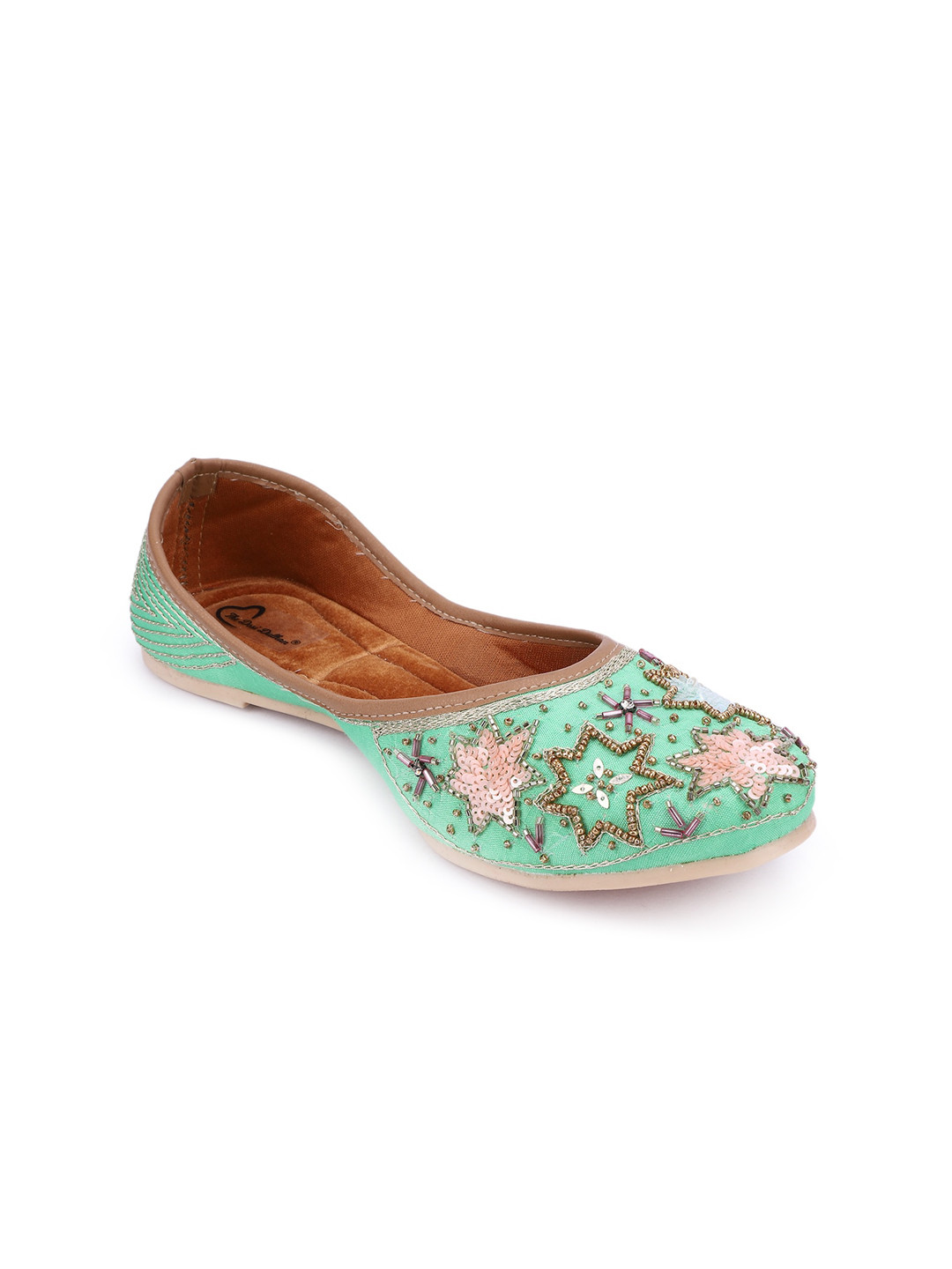 

The Desi Dulhan Women Green & Gold Embellished Ethnic Mojaris Flats