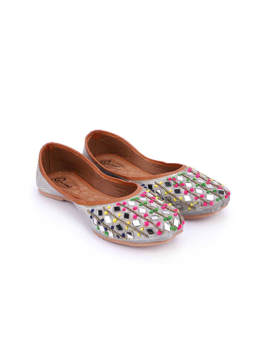 

The Desi Dulhan Women Grey Embellished Ethnic Mojaris Flats