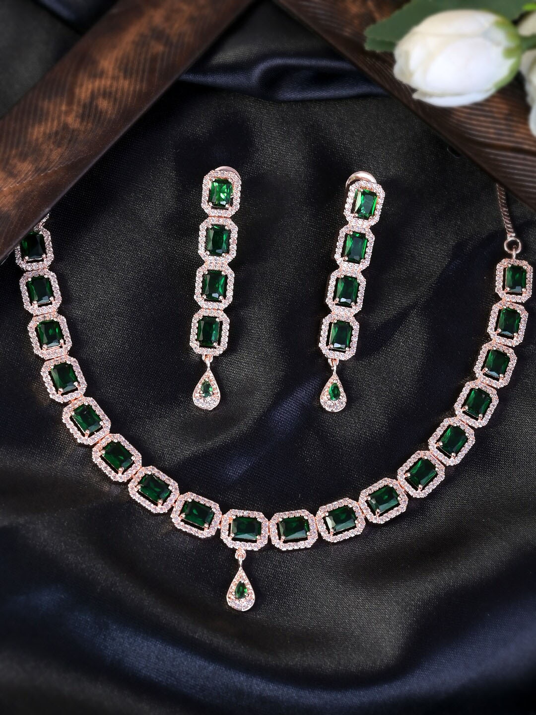 

AQUASTREET JEWELS Rose Gold-Plated Green & White CZ-Studded Jewellery Set