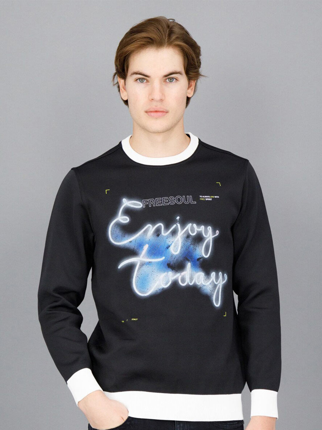 

FREESOUL Men Black Printed Sweatshirt