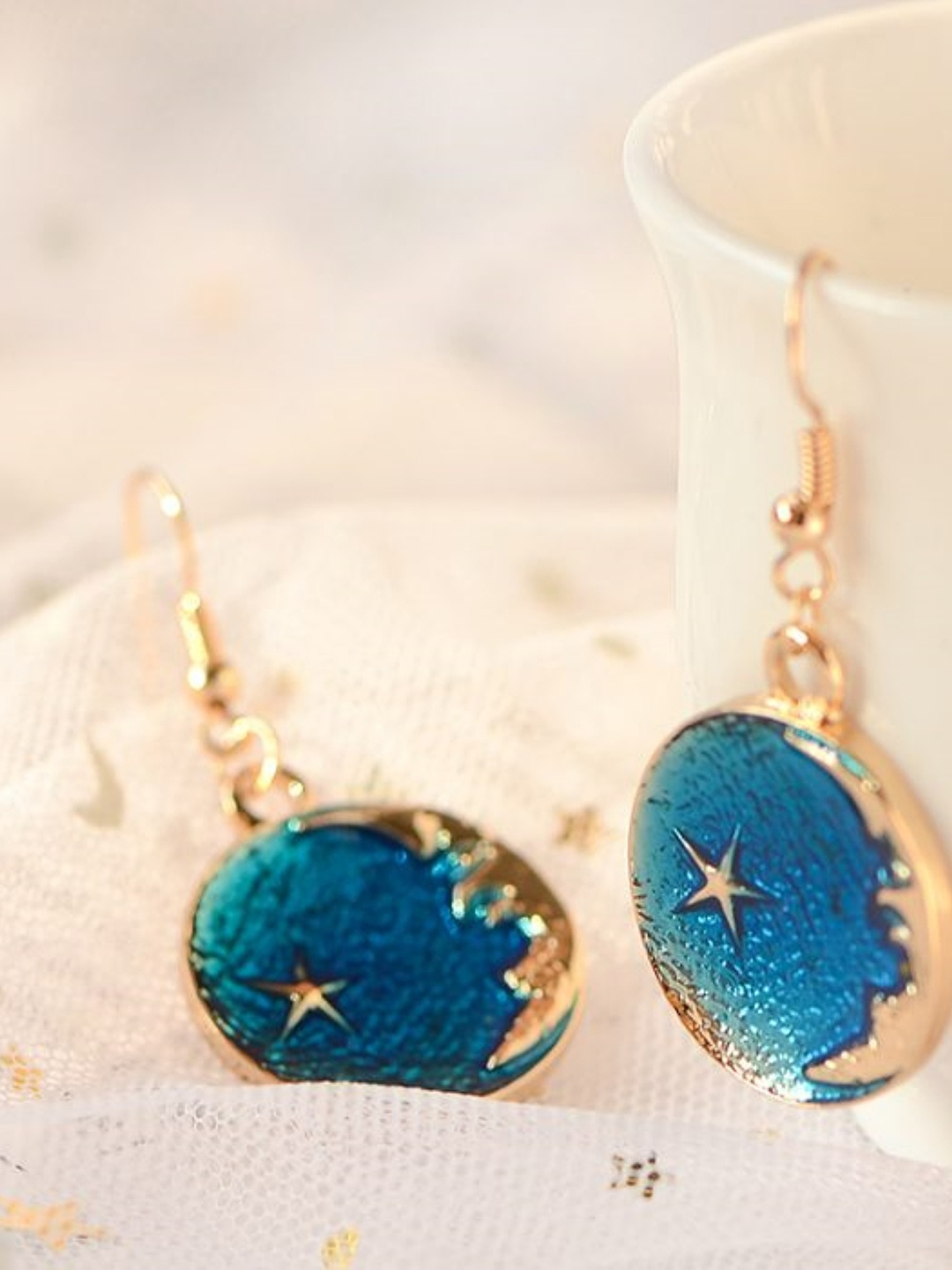 

EL REGALO Blue Gold Plated Circular Drop Earrings