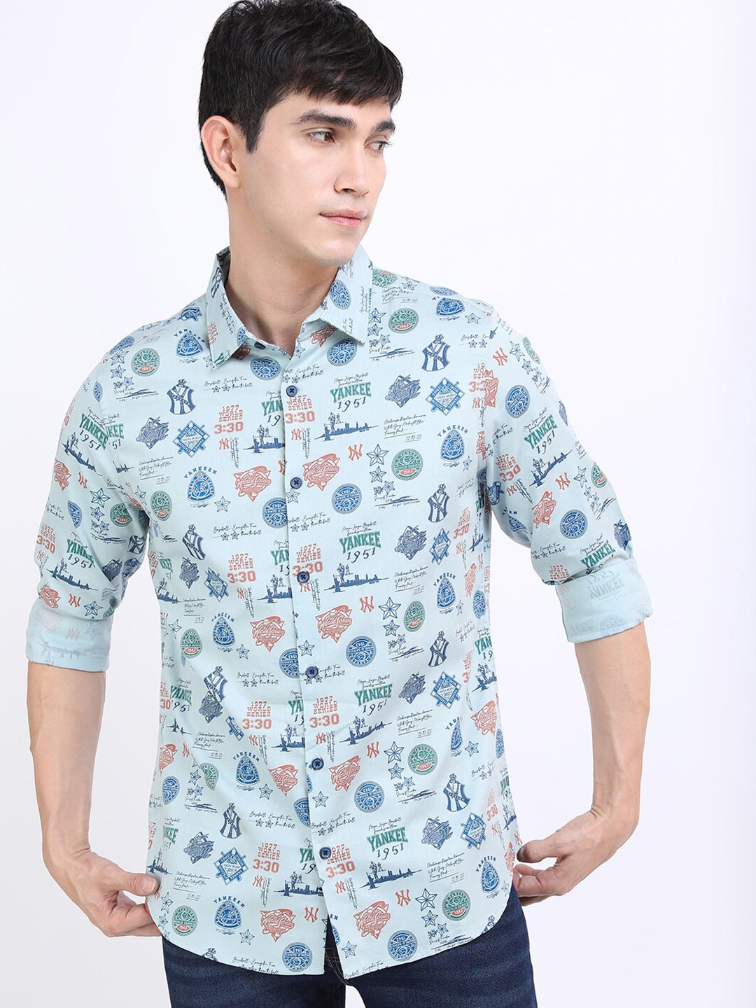 

HIGHLANDER Men Blue Slim Fit Printed Casual Shirt
