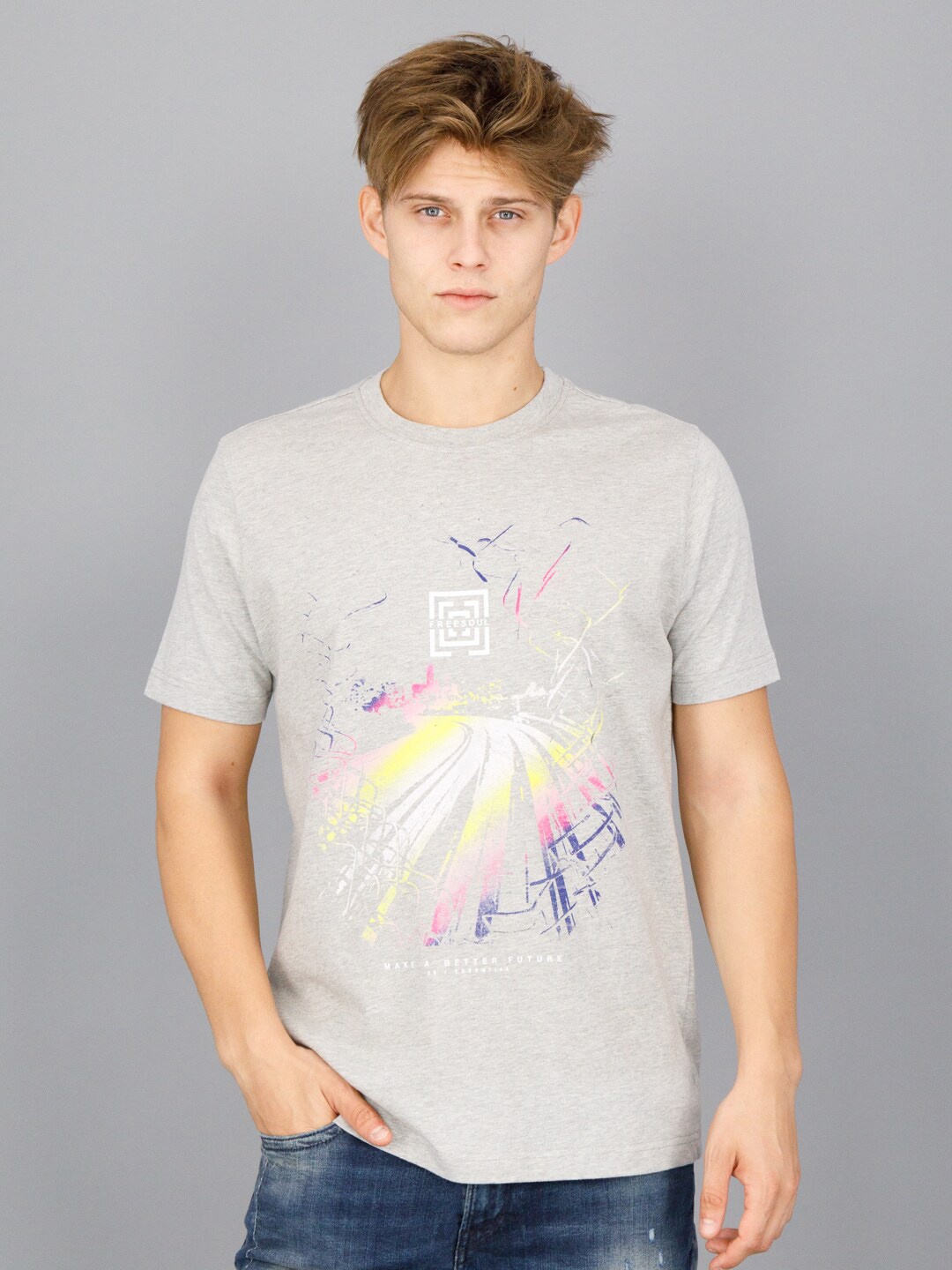 

FREESOUL Men Grey Printed T-shirt