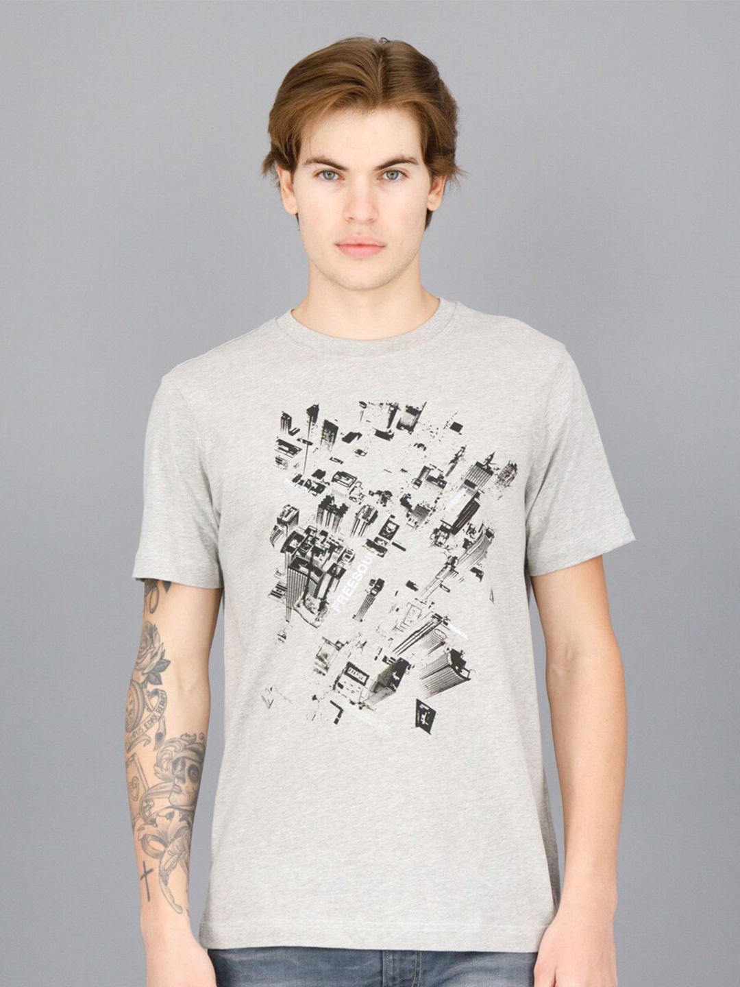 

FREESOUL Men Grey Typography Printed T-shirt