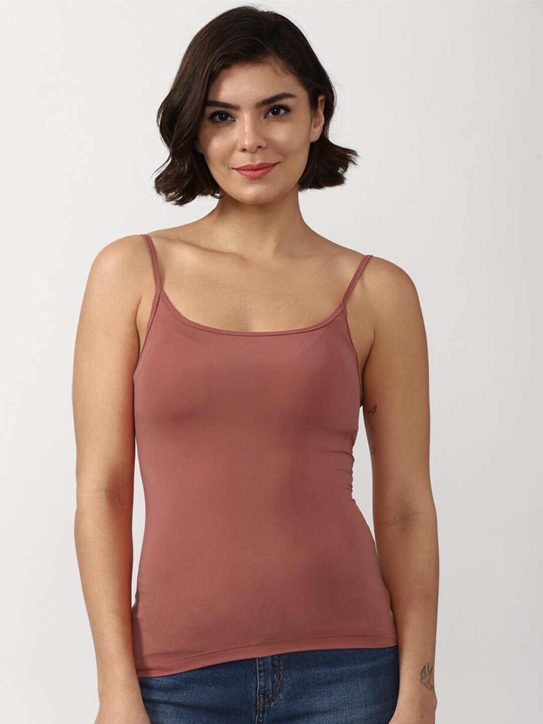 

FOREVER 21 Maroon Solid Cami Top