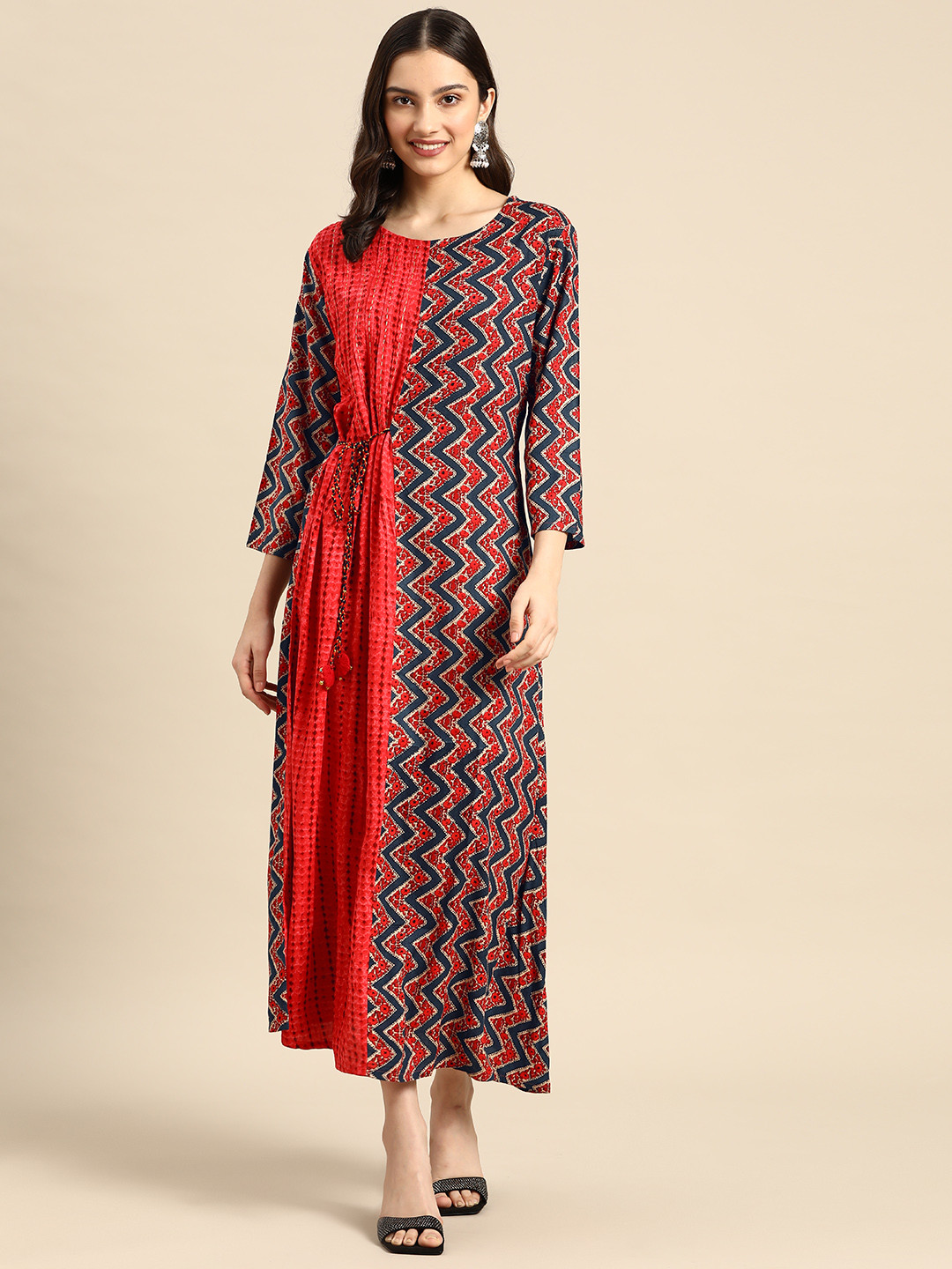 

Sangria Women Red & Black Ethnic Maxi Dress