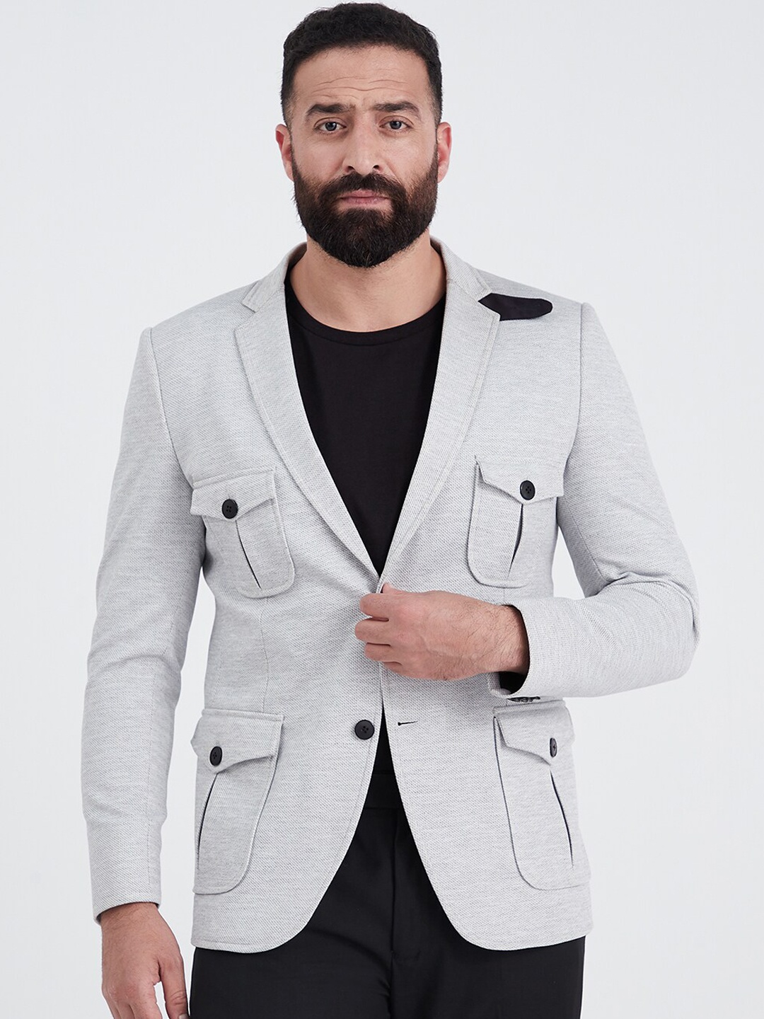 

MR BUTTON Men Grey Solid Slim-Fit Single-Breasted Casual Blazers