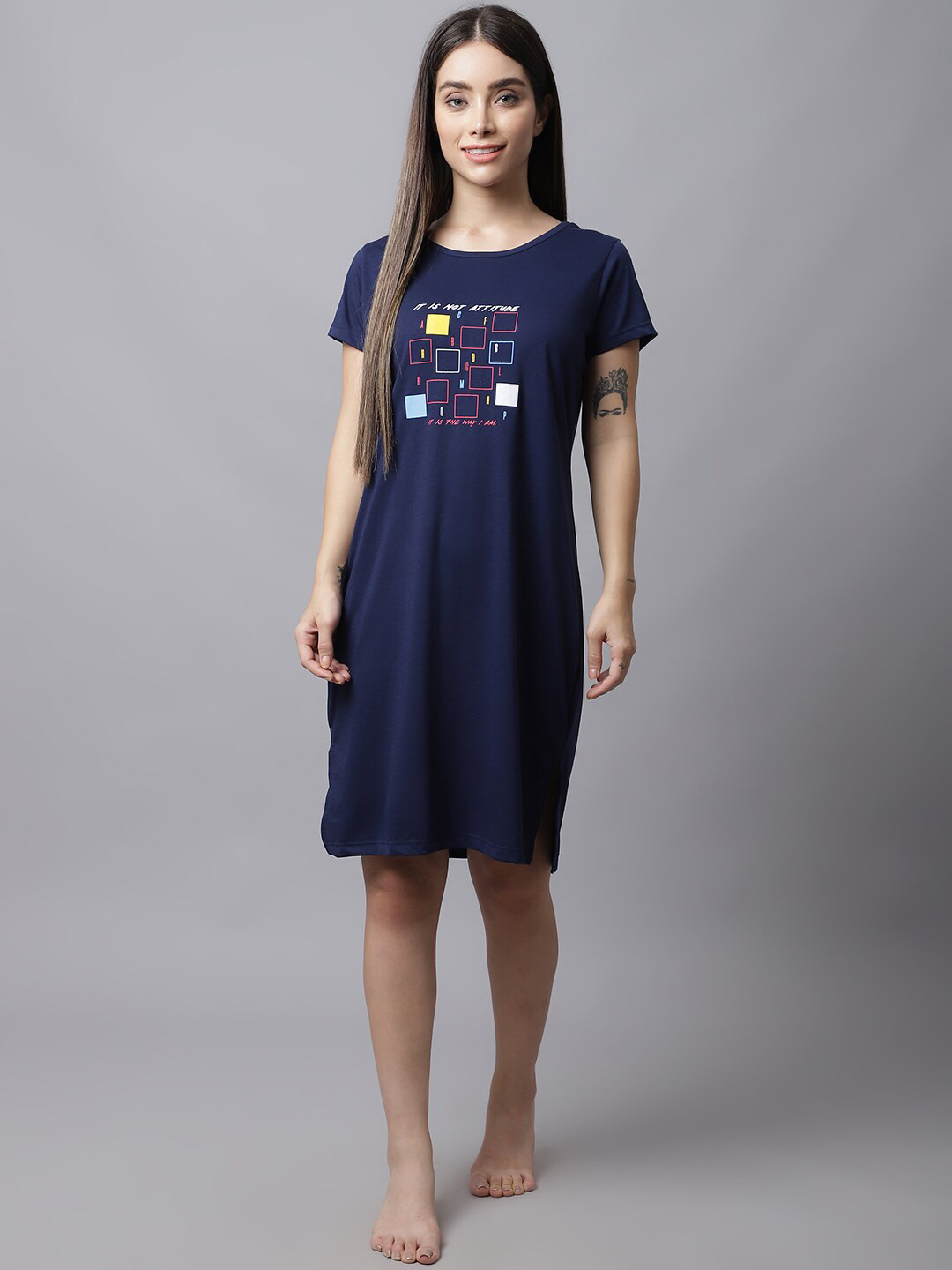 

Shararat Blue Printed Pure Cotton Nightdress