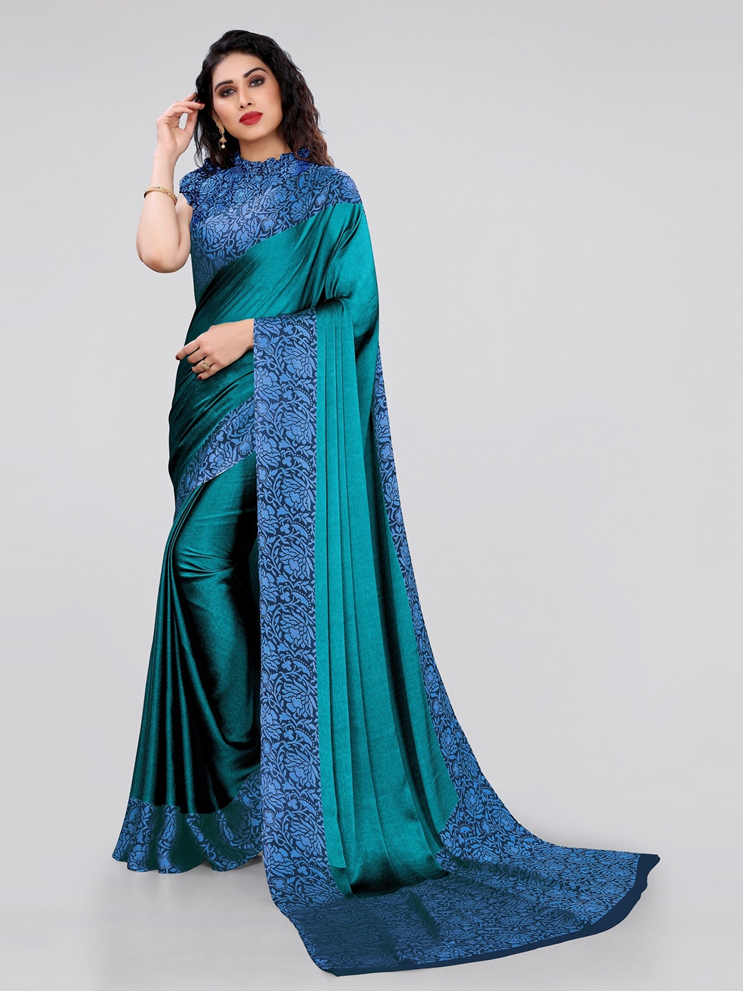 

MIRCHI FASHION Women Turquoise Blue & Blue Saree