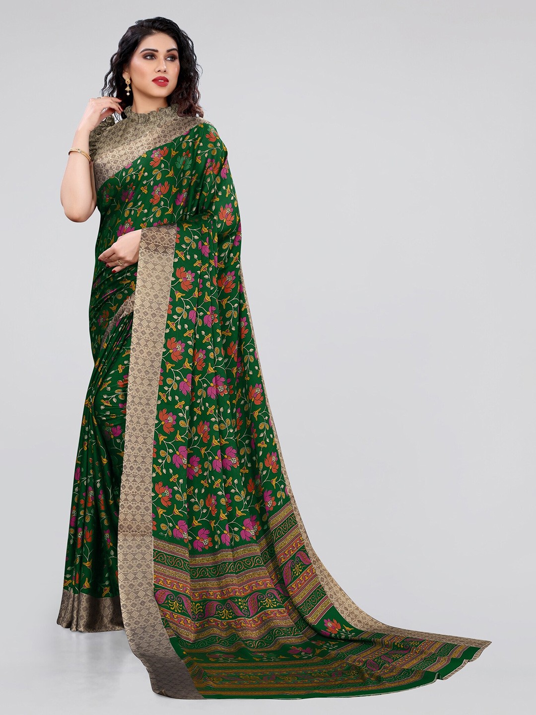 

MIRCHI FASHION Women Green & Pink Floral Saree