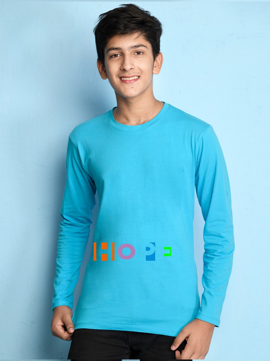 

NUSYL Boys Blue Solid T-shirt