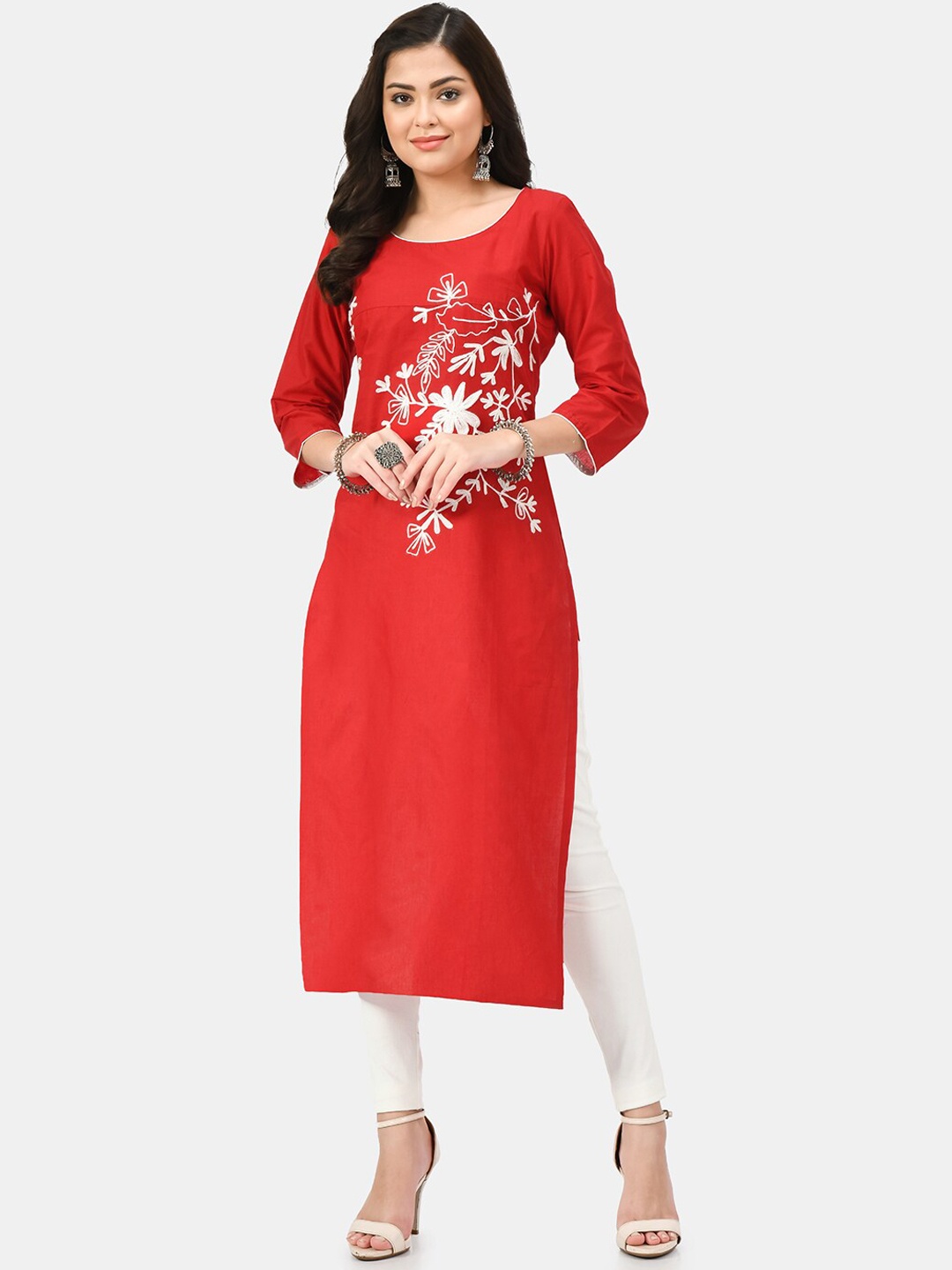 

RIYA Women Red Floral Embroidered Thread Work Kurta