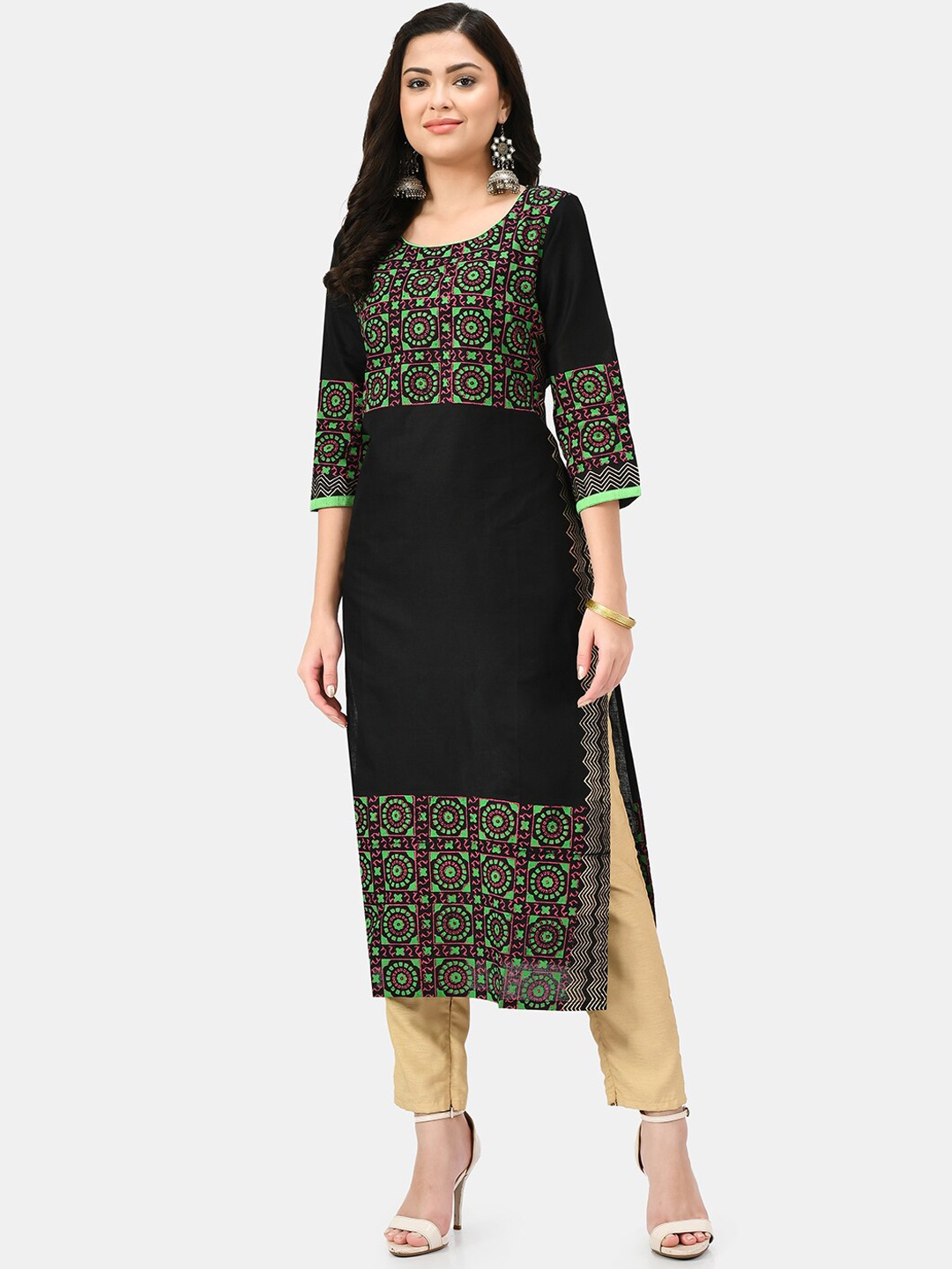 

RIYA Women Black Geometric Checked Flared Sleeves Mirror Work Block Print Kurta