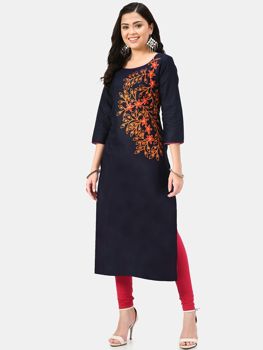 

RIYA Women Blue Floral Embroidered Thread Work Kurta