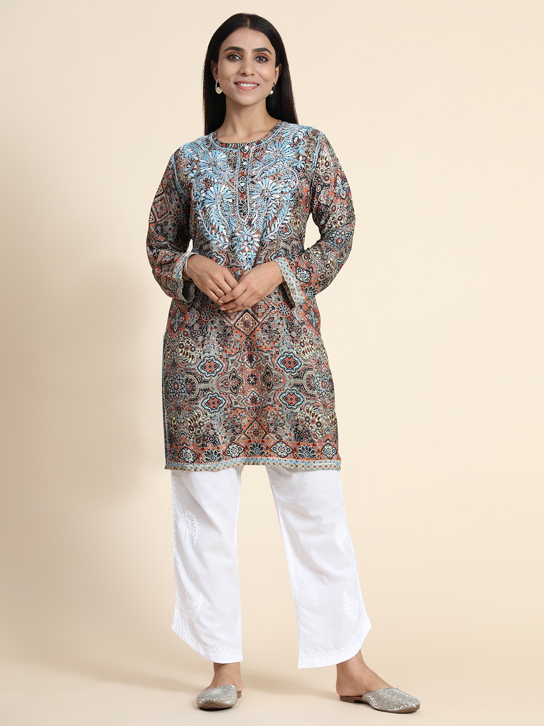 

HOUSE OF KARI Women Brown & Blue Embroidered Tunic