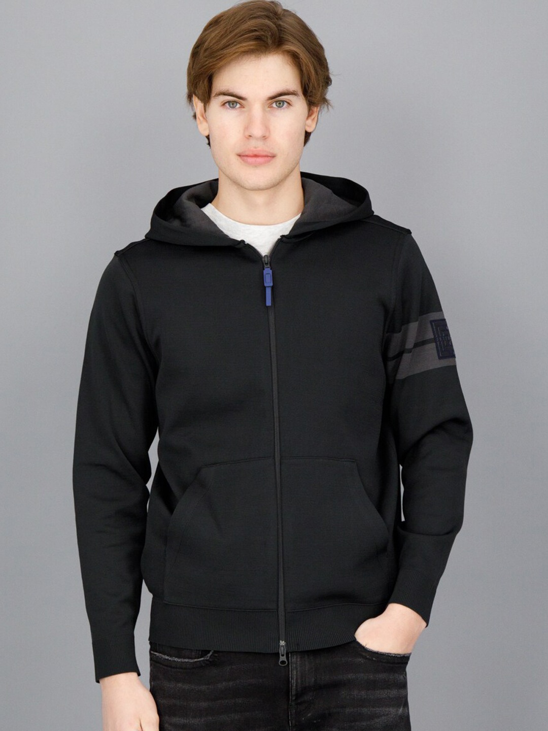 

FREESOUL Men Black Hooded Open Front Jacket