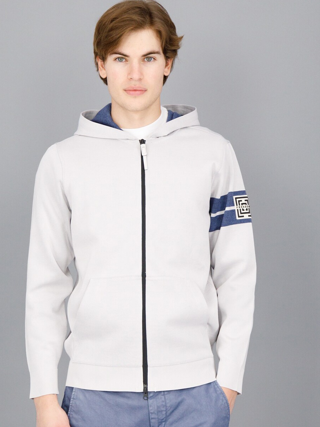 

FREESOUL Men Off White & Blue Hooded Open Front Jacket