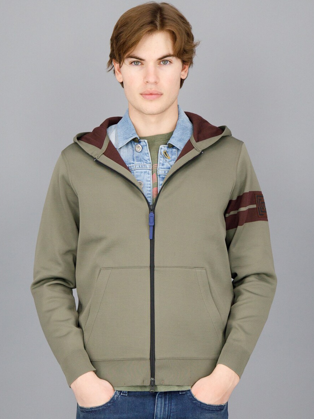 

FREESOUL Men Khaki & Maroon Hooded Open Front Jacket