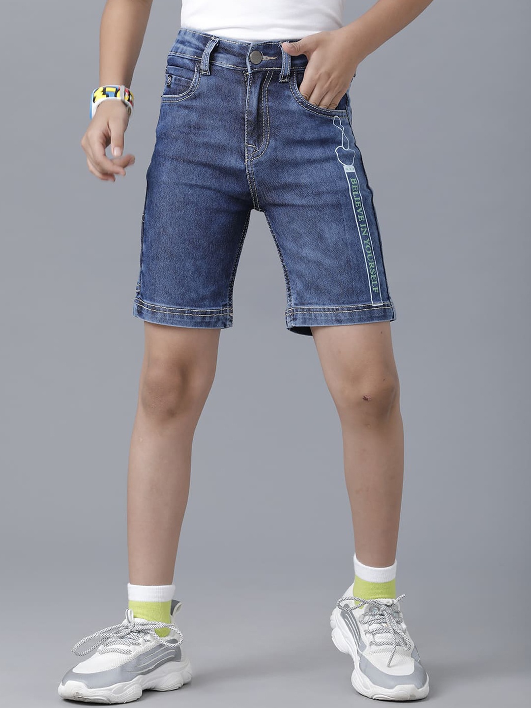 

UNDER FOURTEEN ONLY Boys Navy Blue Washed Slim Fit Denim Shorts