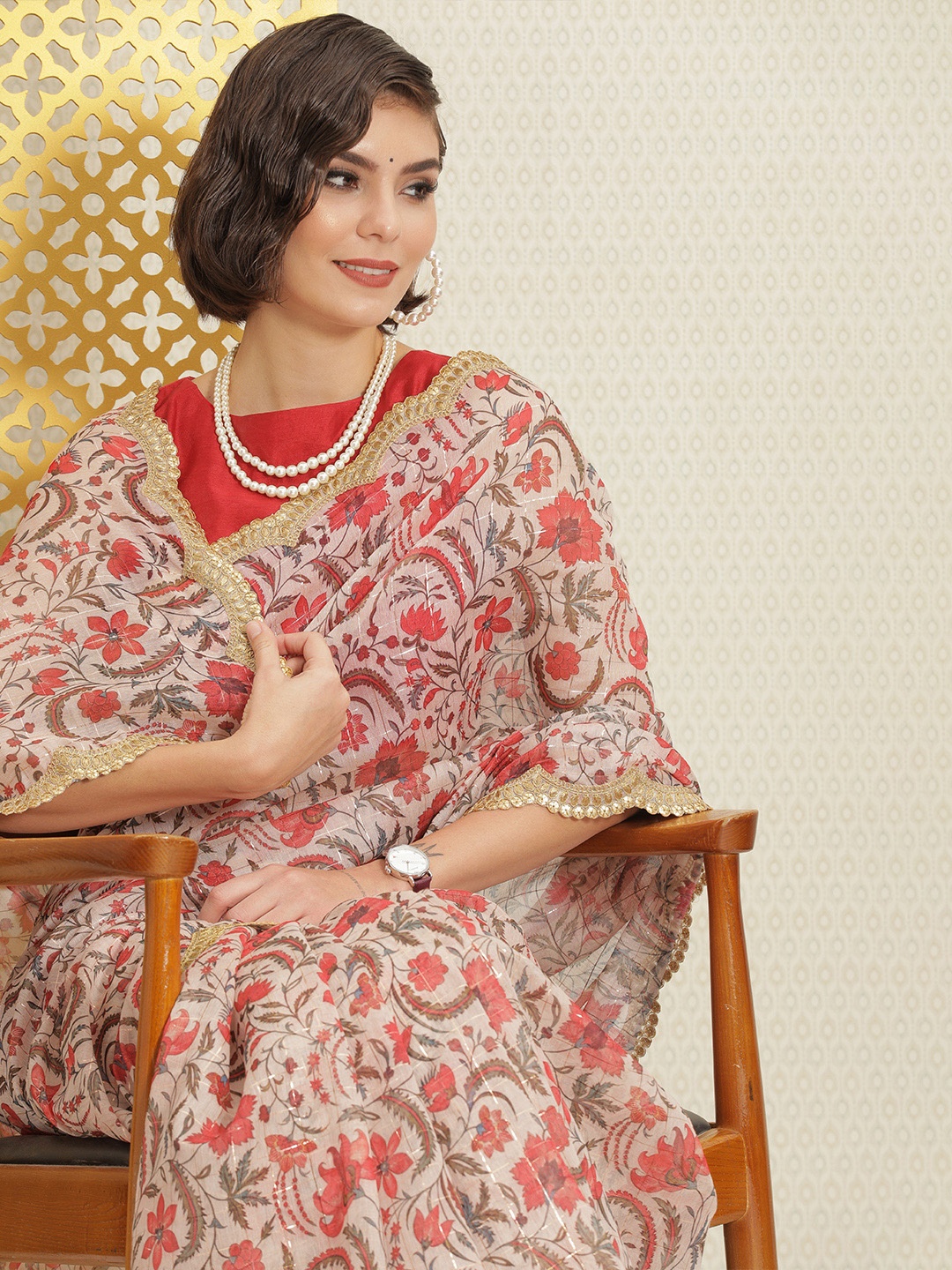 

House of Pataudi Cream-Coloured & Red Floral Zari Chanderi Saree
