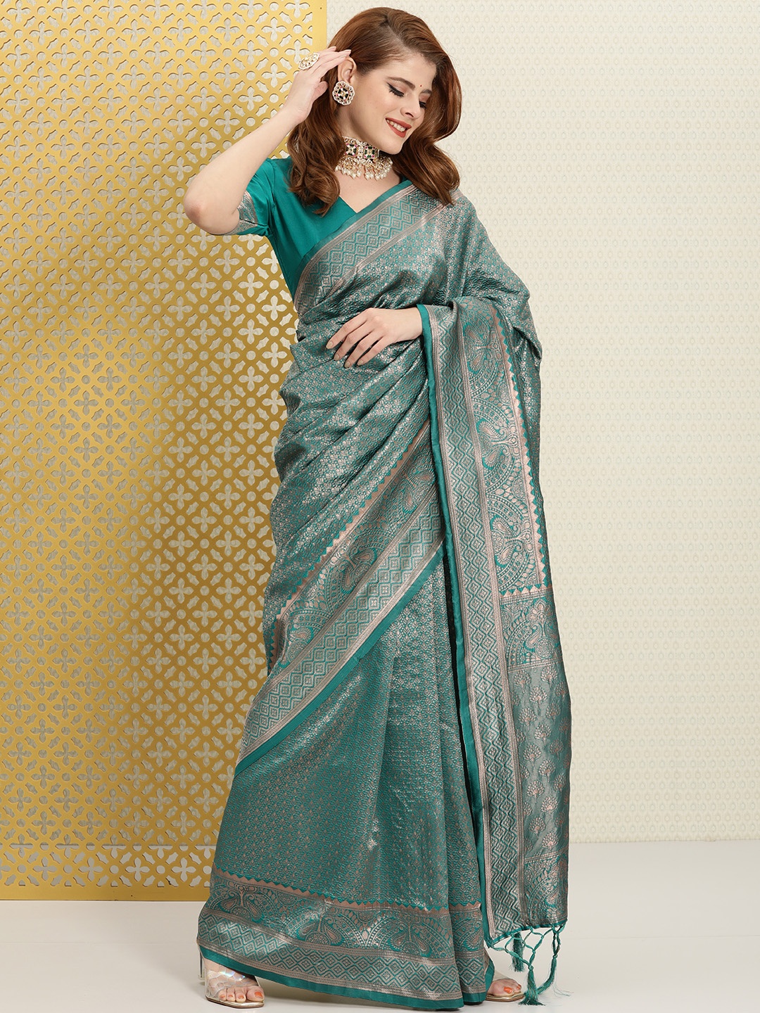

House of Pataudi Green & Silver Woven Design Zari Silk Blend Saree