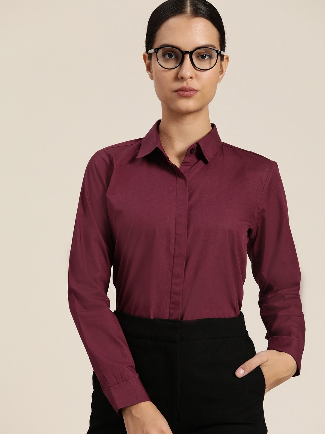 

Hancock Women Solid Regular Fit Pure Cotton Formal Shirt, Burgundy