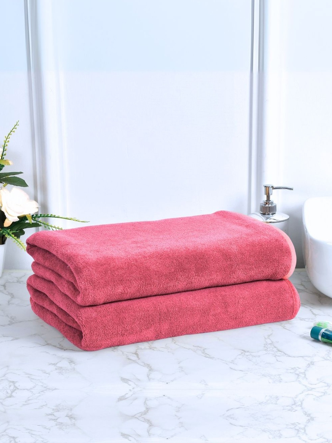 

Black Gold Set Of 2 Pink Solid 400GSM Bath Towels