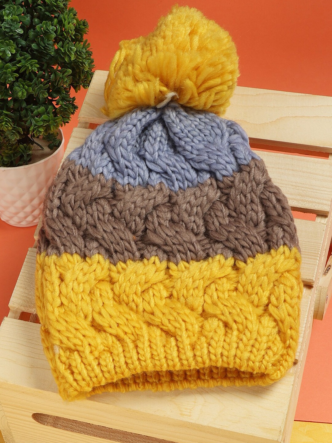 

PASSION PETALS Unisex Kids Yellow & Blue Beanie