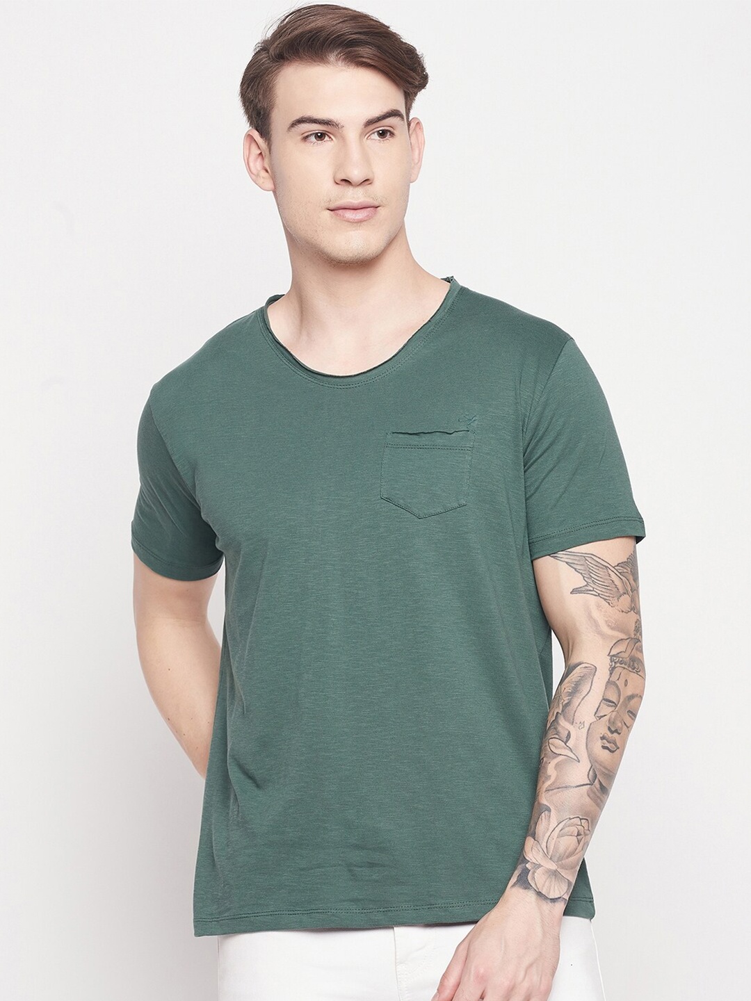 

Duke Men Green Slim Fit T-shirt