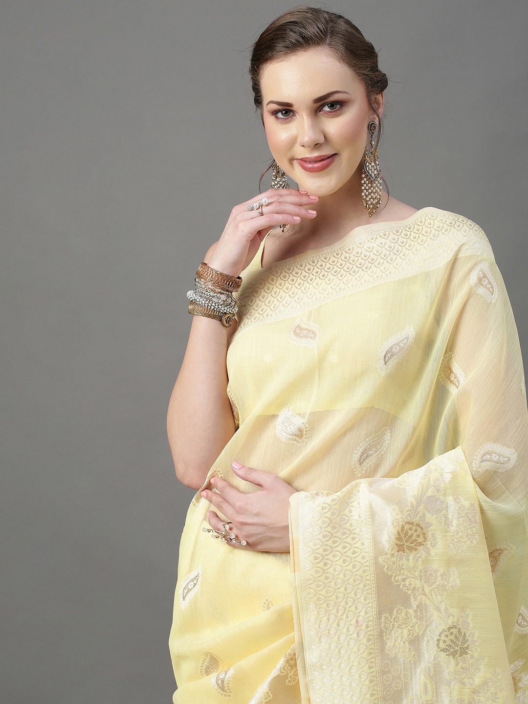 

Mitera Yellow & Silver-Toned Woven Design Zari Silk Cotton Saree