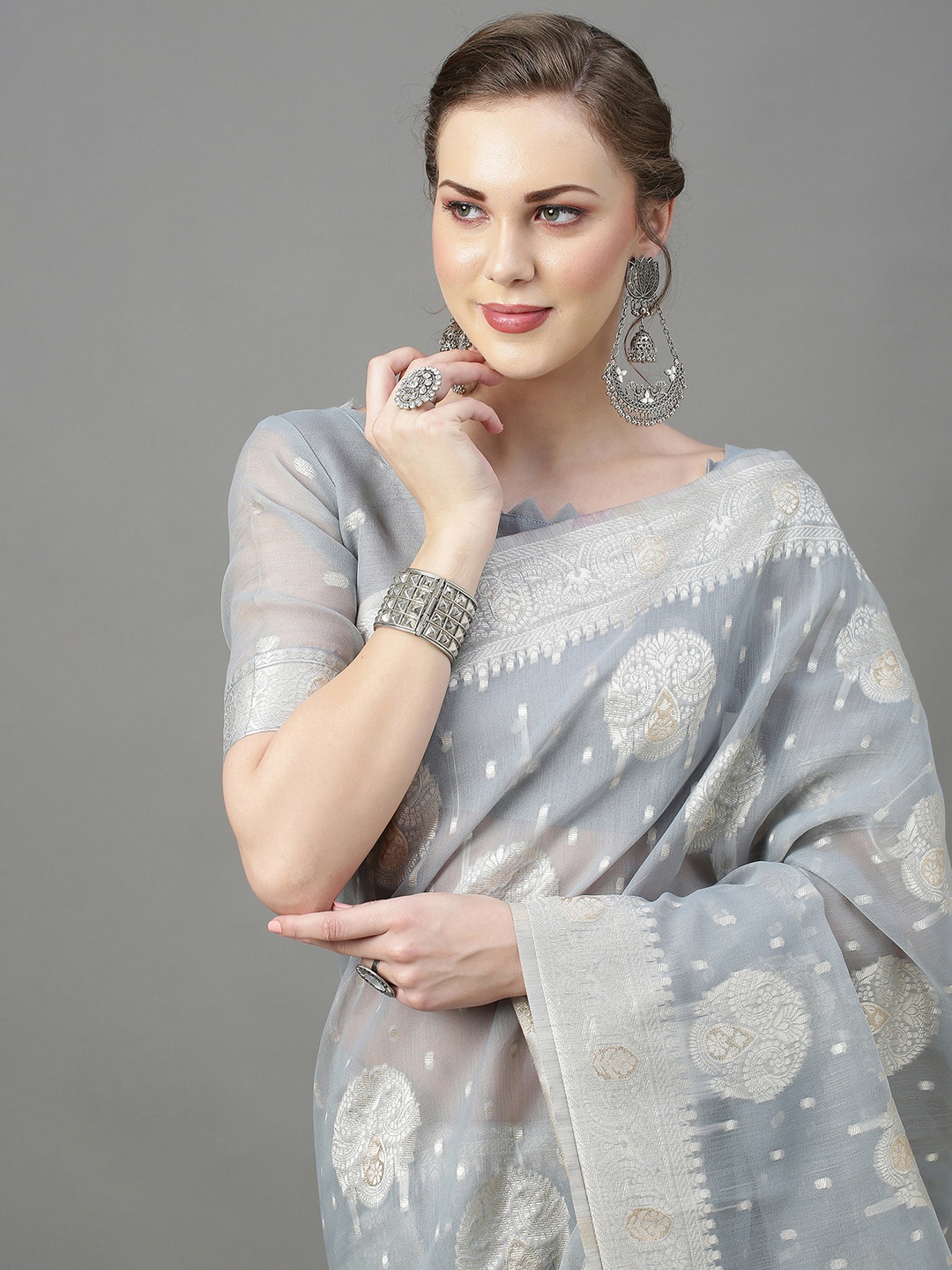 

Mitera Grey & Silver-Toned Woven Design Zari Silk Cotton Saree