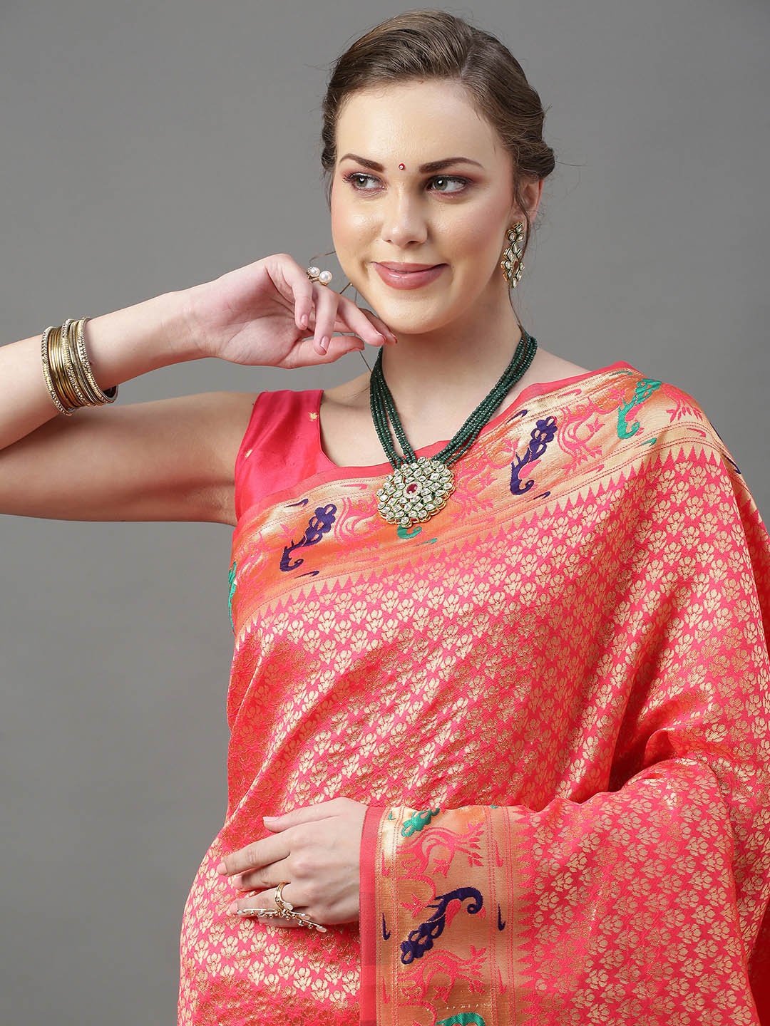 

Mitera Pink & Gold-Toned Woven Design Zari Silk Blend Saree