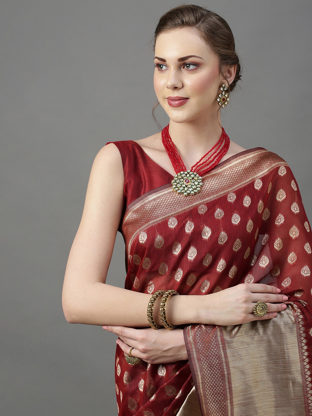 

Mitera Maroon & Gold-Toned Woven Design Zari Silk Cotton Saree