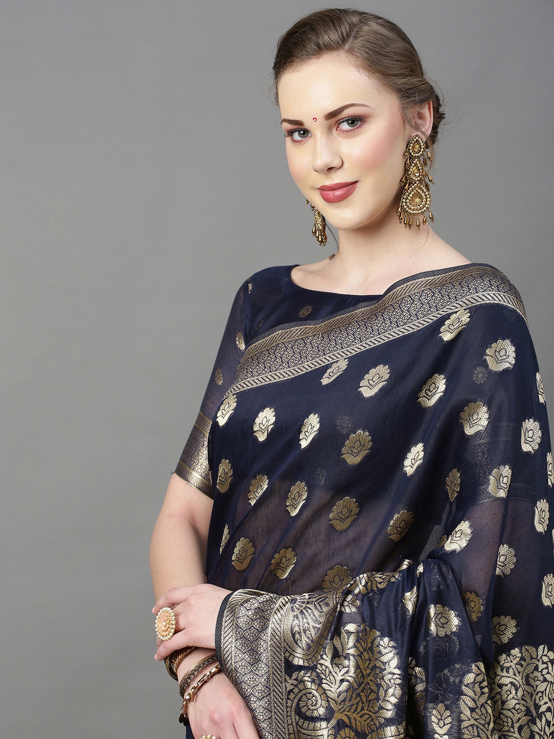 

Mitera Women Navy Blue & Gold Woven Design Zari Silk Cotton Banarasi Saree