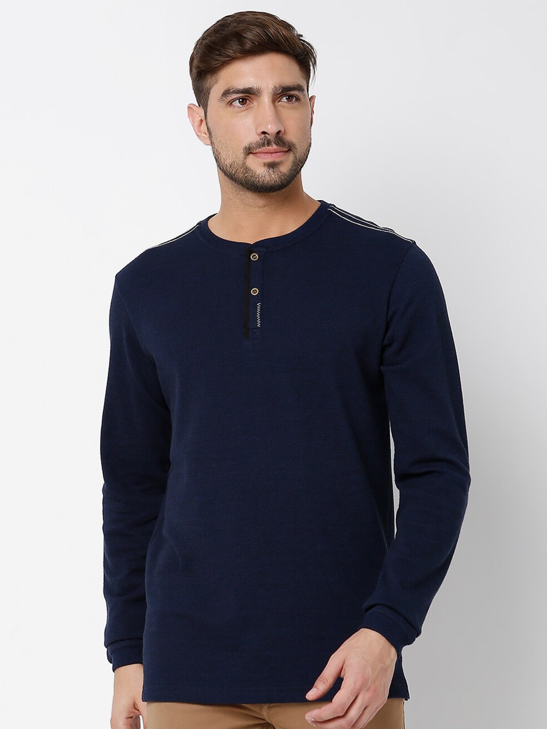 

Mufti Men Navy Blue Henley Neck Slim Fit T-shirt