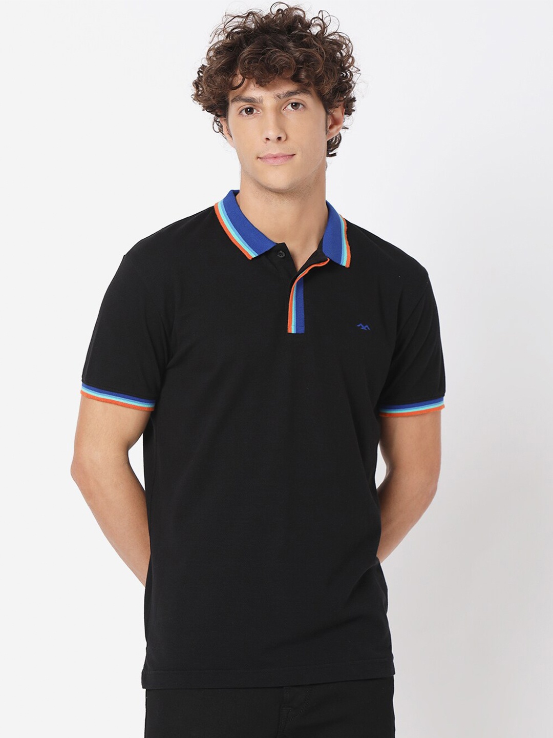 

Mufti Men Black & Blue Polo Collar Slim Fit T-shirt