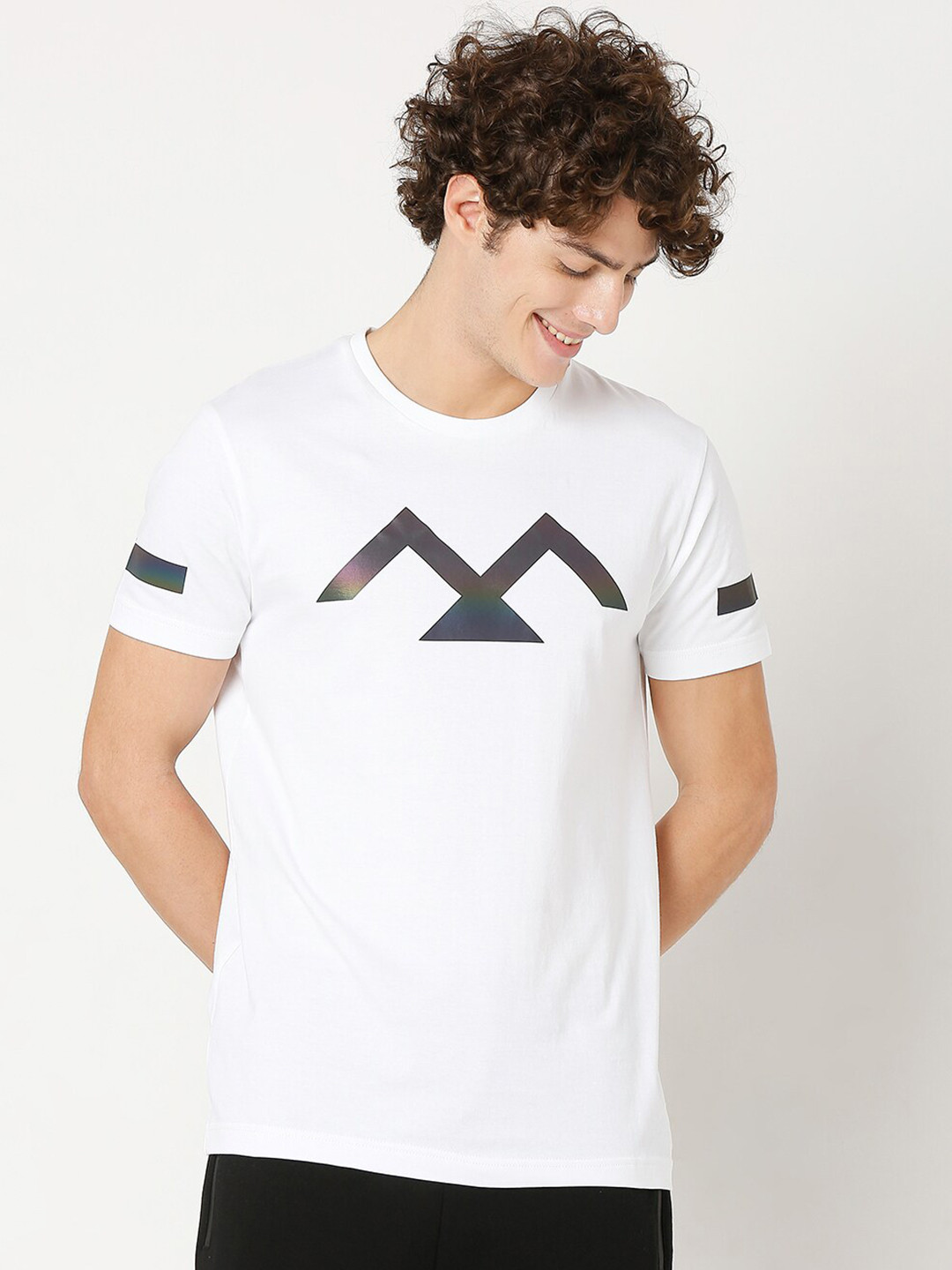 

Mufti Men White & Grey Printed Slim Fit Pure Cotton T-shirt