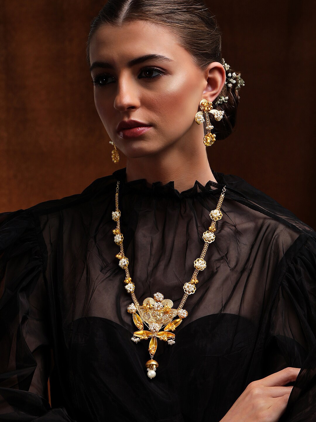 

Rubans 24K Gold-Plated White Pearl Embellished Floral Design Jewellery Set