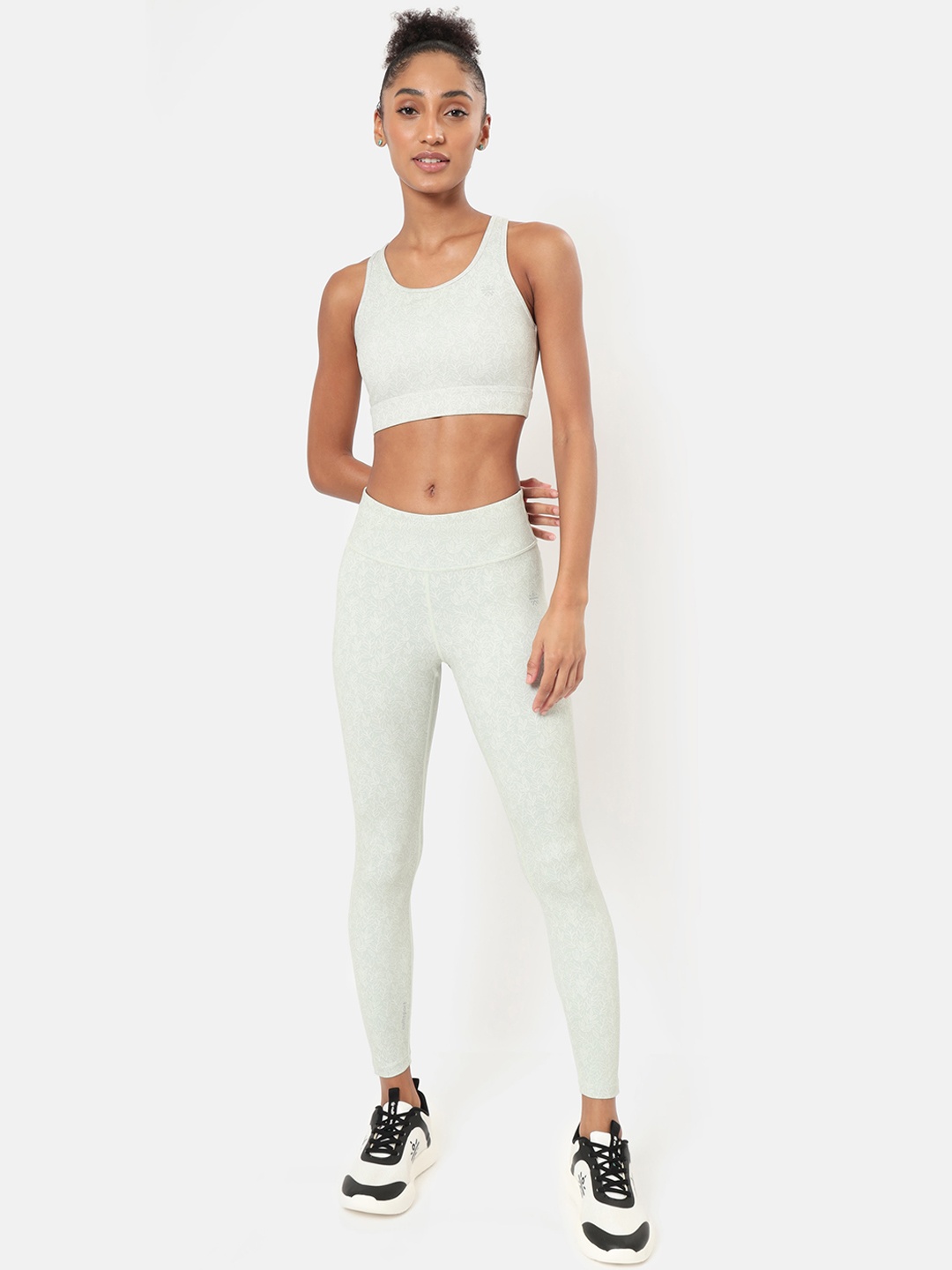 

KICA Women Tonal Leaf Print Yoga Co-ord Set, Grey