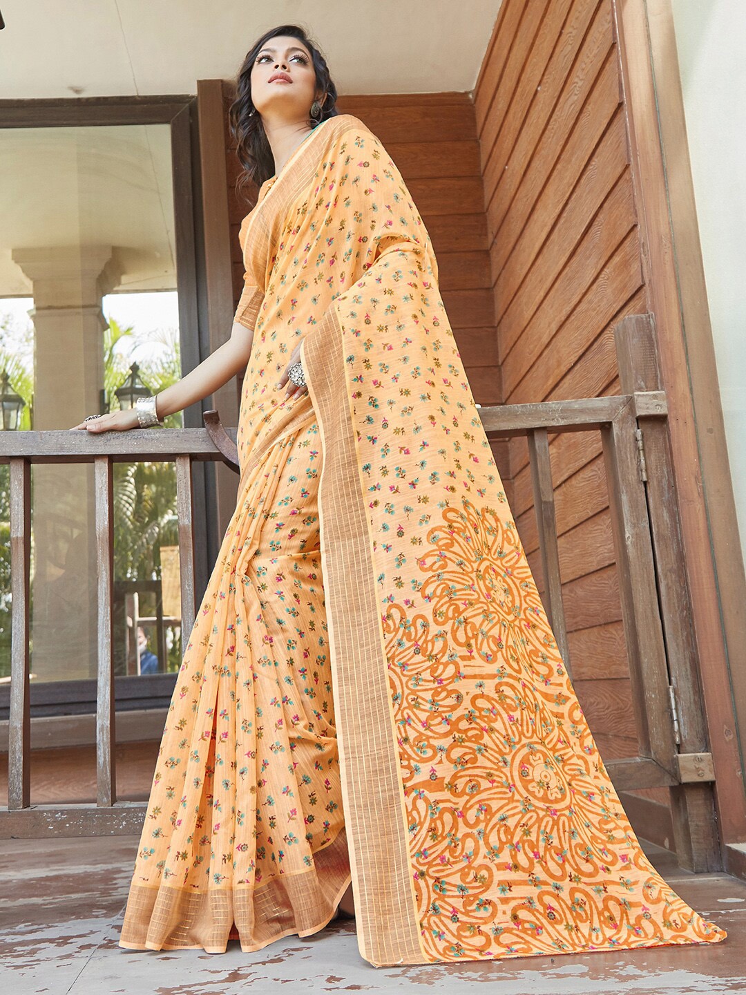 

Mitera Women Peach & Pink Floral Linen Blend Chanderi Saree With Matching Blouse