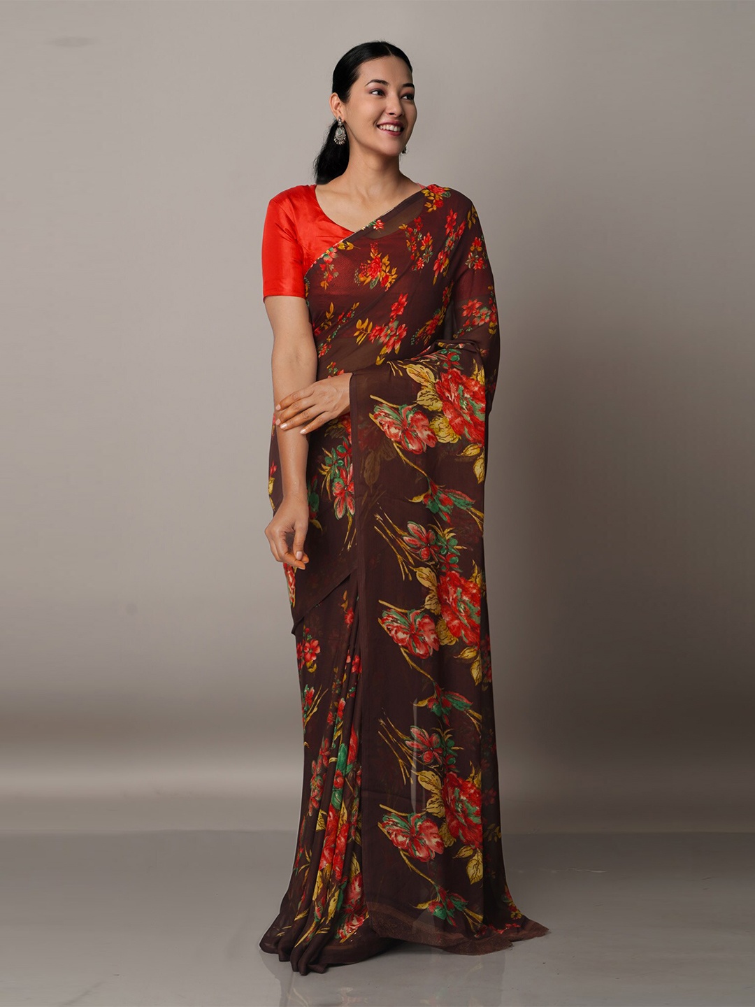 

Unnati Silks Brown & Red Floral Print Saree