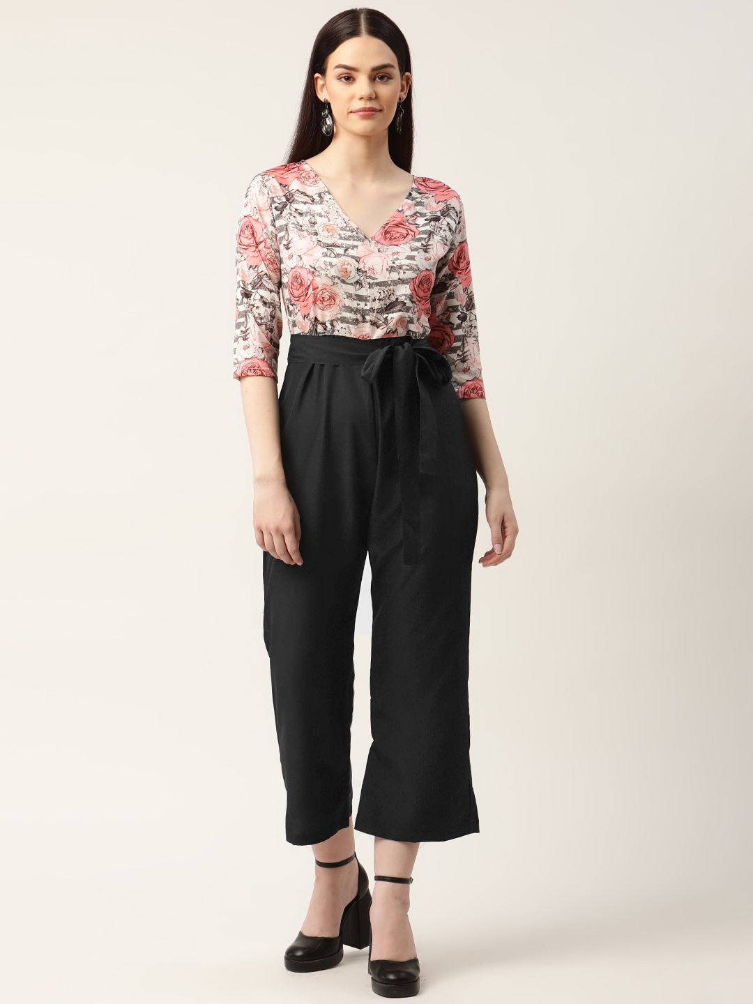 

Sleek Italia Off White & Peach-Coloured Floral Print Crop Waist Tie-Up Cullote Jumpsuit