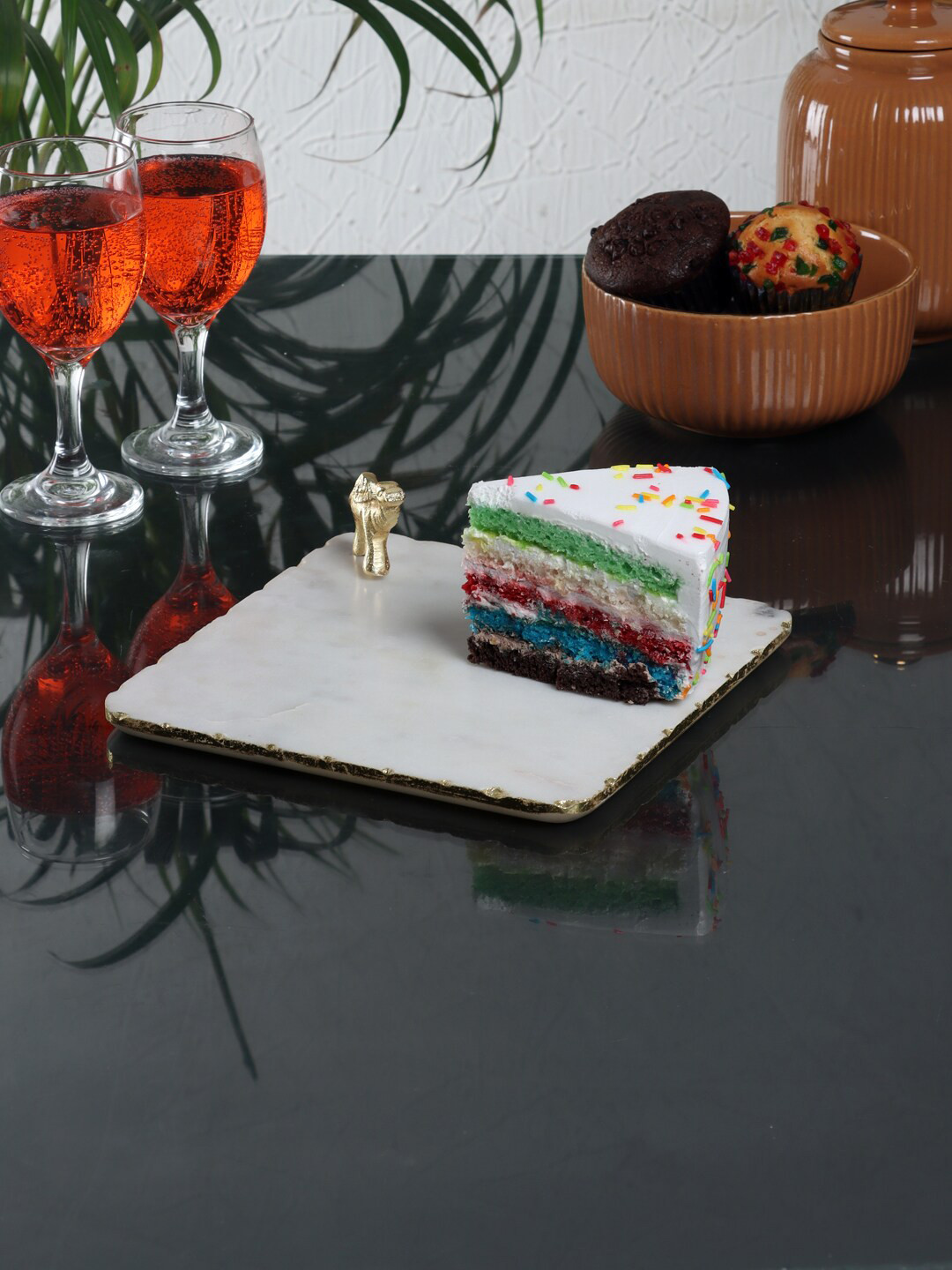 

NikkisPride White Gold-Toned Textured Marble Square Platter With Metal Piece Attachment