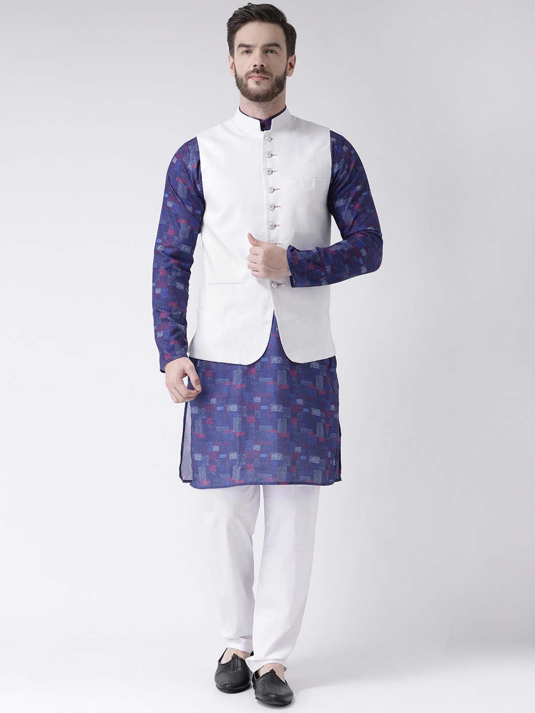 

Hangup Men Printed Pure Cotton Kurta with Pyjamas & Nehru Jacket, Blue