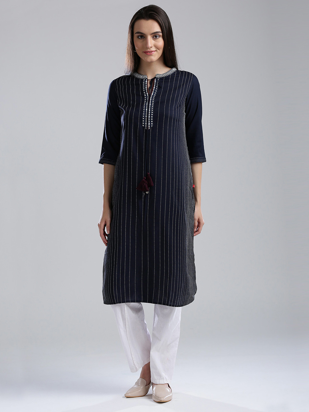 

W Women Navy Blue Striped Straight Kurta