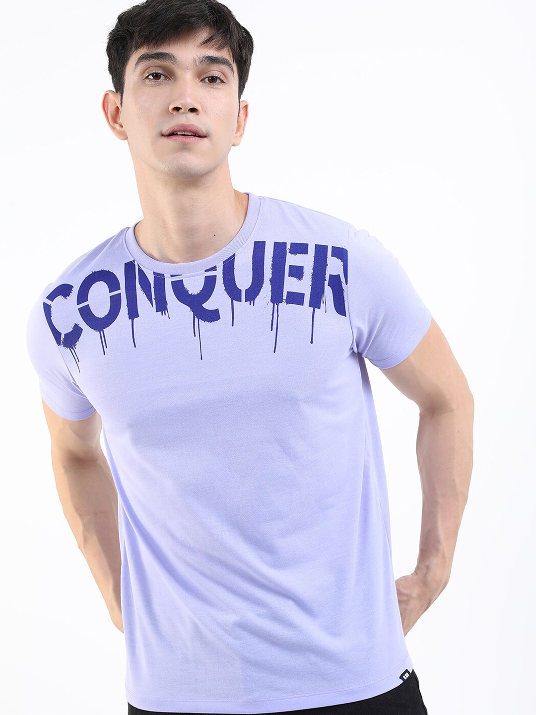 

HIGHLANDER Men Purple Typography Printed Slim Fit T-shirt