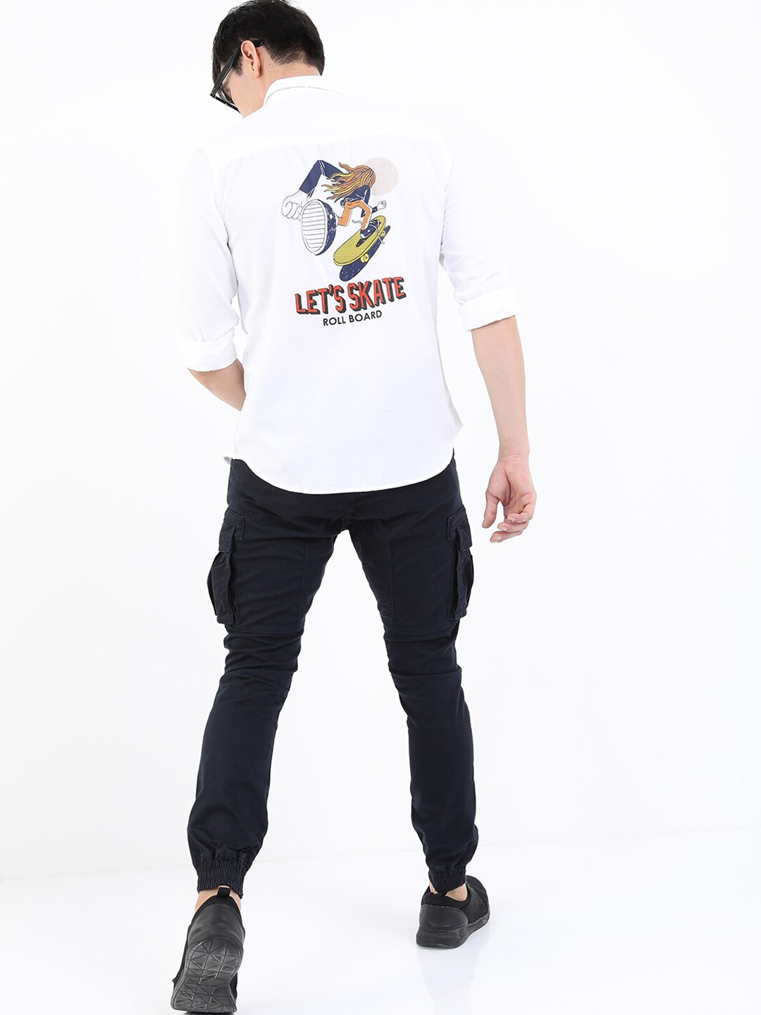 

HIGHLANDER Men White Slim Fit Casual Shirt