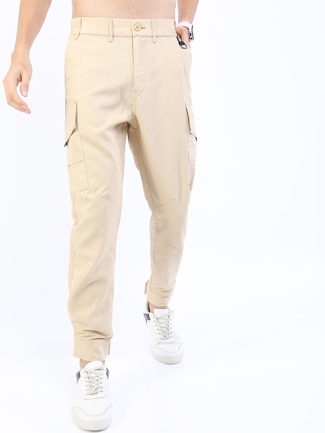 

KETCH Men Beige Printed Jogger Trouser