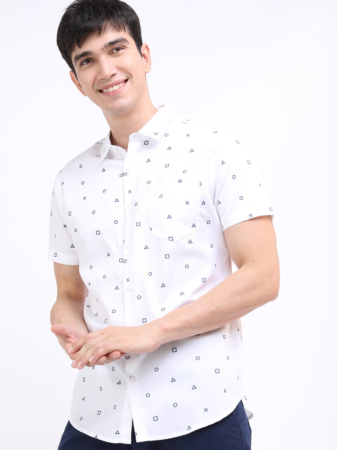 

KETCH Men White Slim Fit Printed Casual Shirt