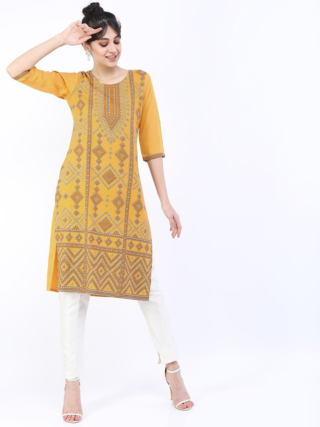 

KETCH Women Yellow Geometric Printed Kurta